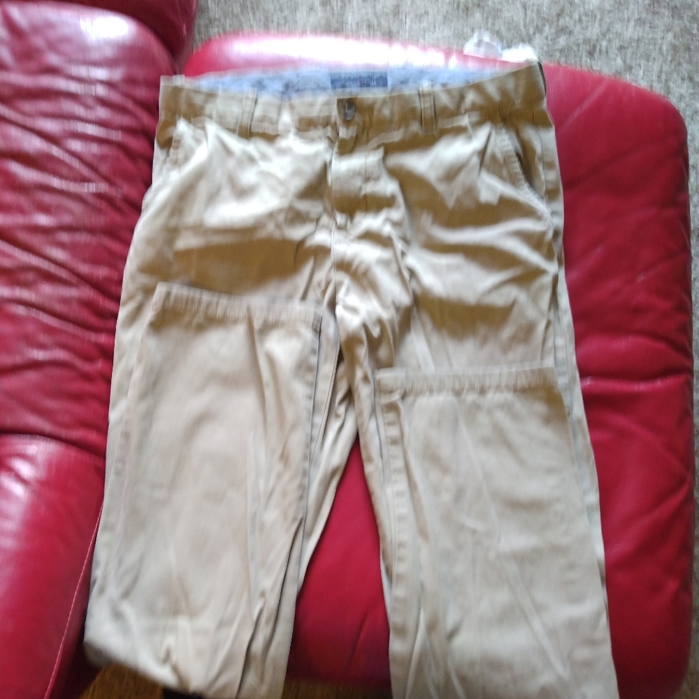 Tommy Hilfiger khakis - Picture 2 of 4